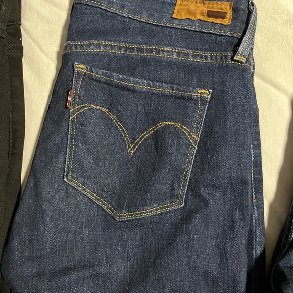 Levi’s Jeans - Picture 6 of 6